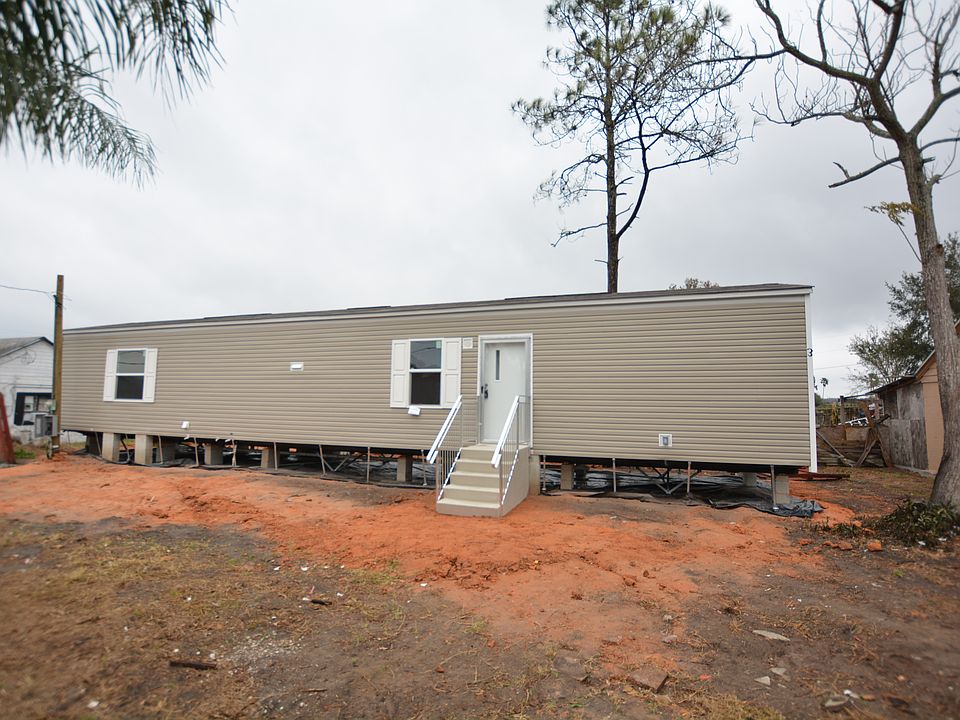 1st image of 2726 Shamrock Dr E #3