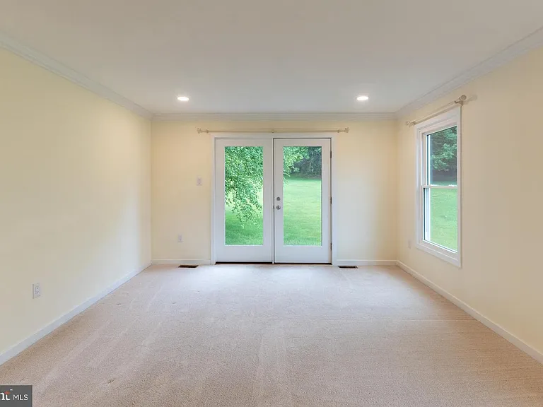 56 W Windrose Dr — Photo 11