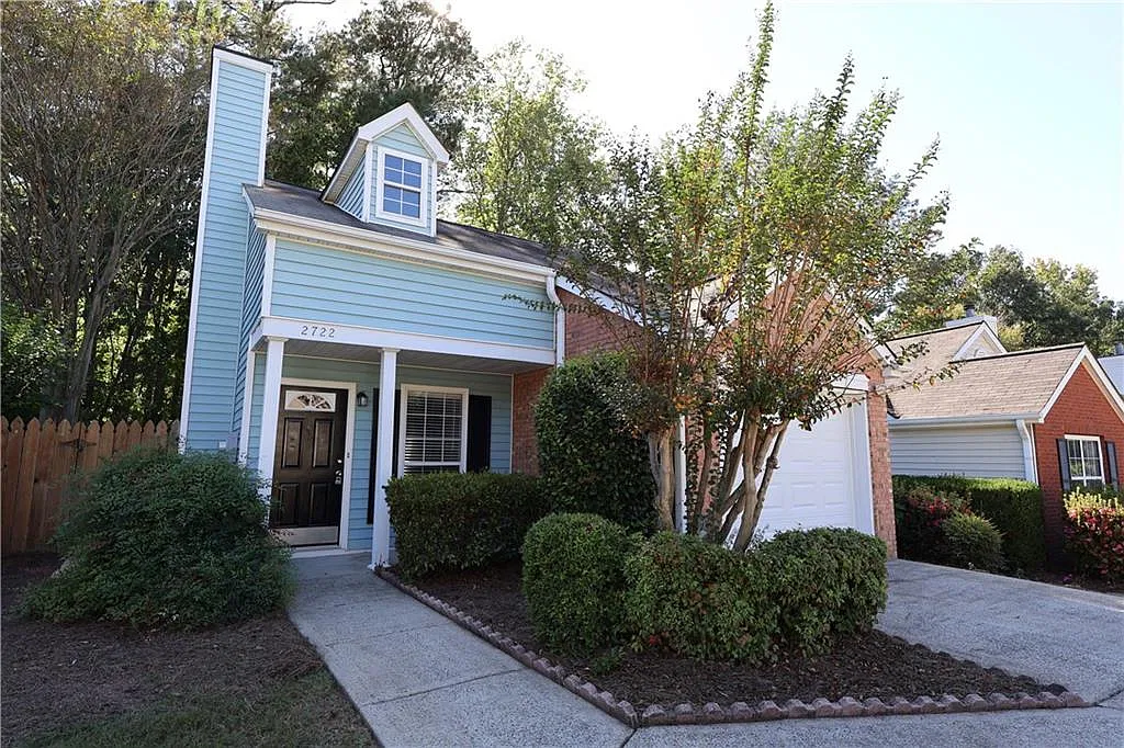 2 bed, 2.0 bath, 1104 sqft, $1,895 — Photo 2