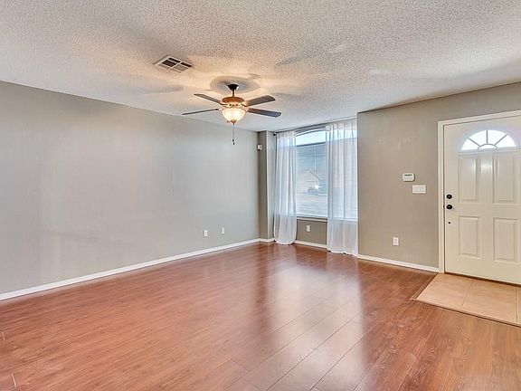 5th image of 12728 Roberto Nunez Ln