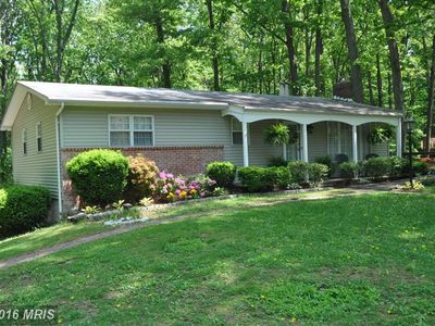 1030 Oak Dr, Westminster, MD, 21158