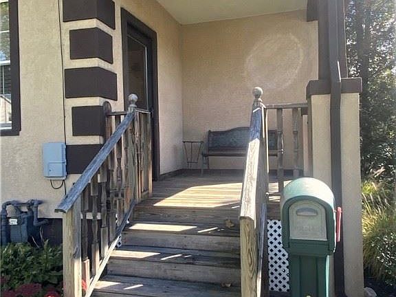 2nd image of 2311 Margaret St