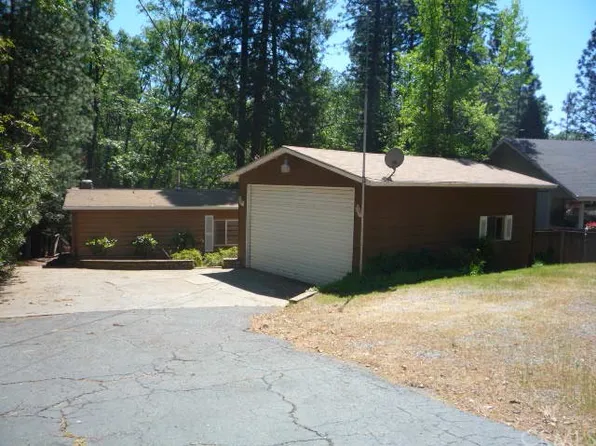 6214 Pueblo Dr, Magalia, CA 95954