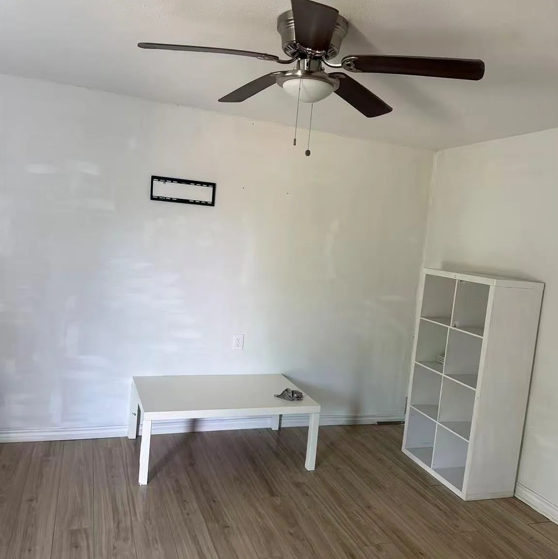 1 bed, 1.0 bath, 215 sqft, $800 — Photo 3