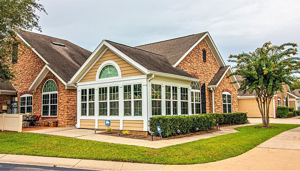 1st image of 319-2 Hidden Creek Cir