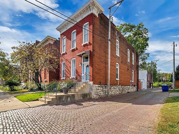 3rd image of 1721 Oregon Pl
