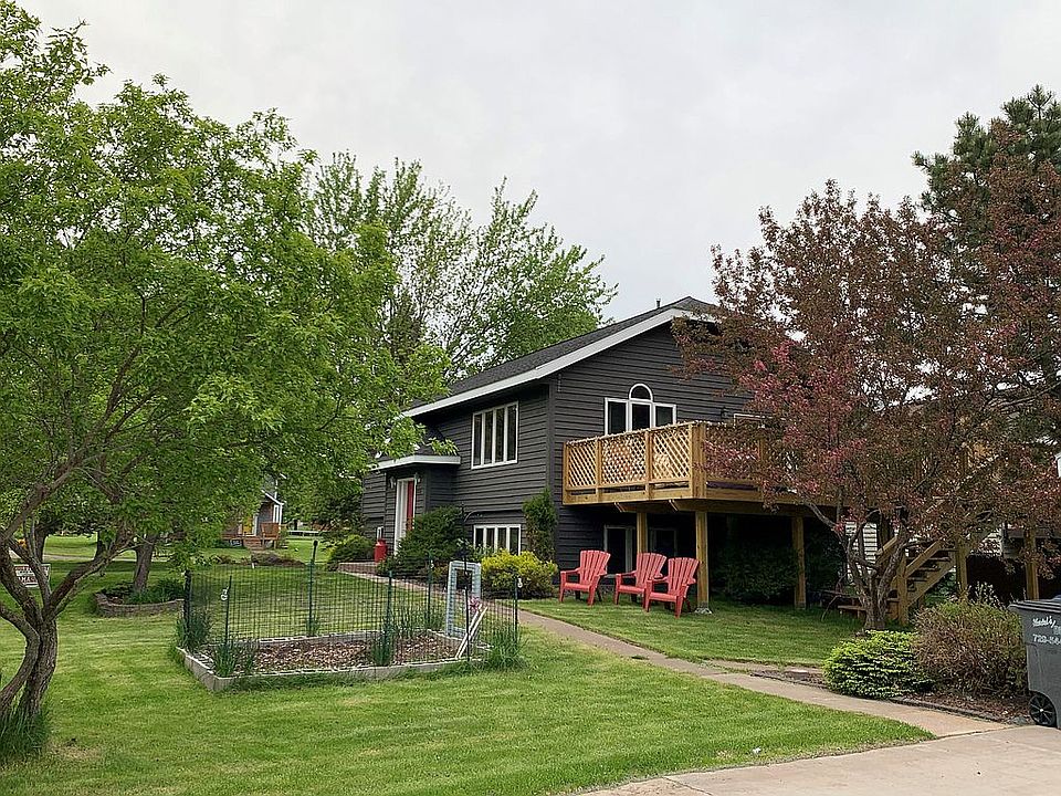 2nd image of 5102 Idlewild St