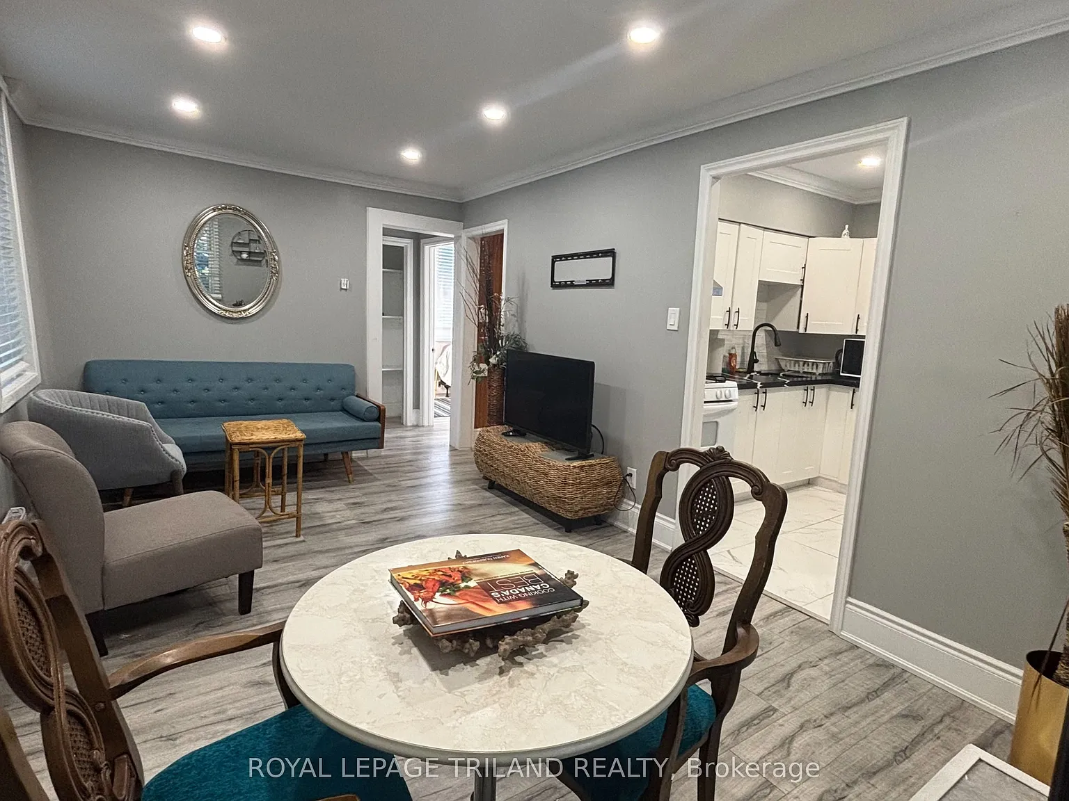 2 bed, $1,600 — Photo 2