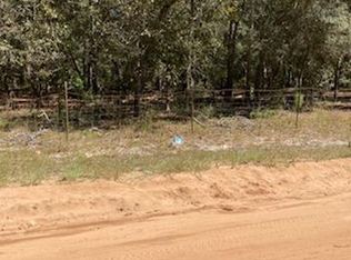 220 Red Maple Ave, Nicholls, GA 31554