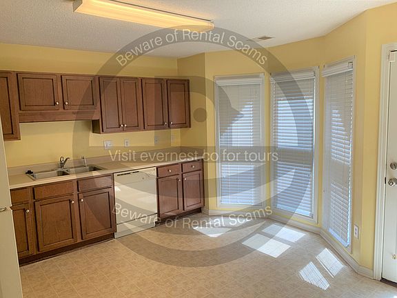 4th image of 5225 Falling Creek Ln