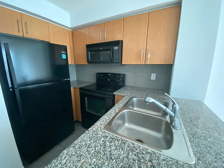 16 Yonge St #1503 — Photo 2