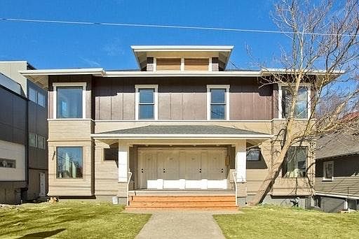 1st image of 554 Prospect St