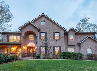 522 Wood Thrush Ct, Arden, NC 28704