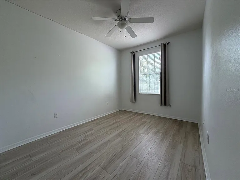 4530 Amberly Oaks Ct — Photo 29
