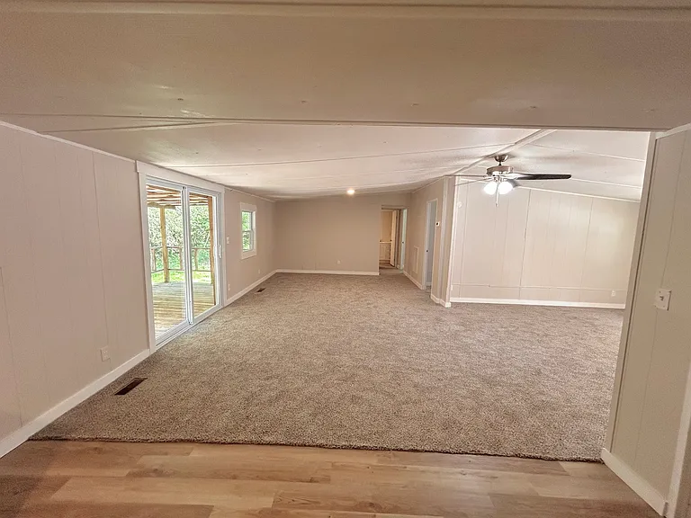 415 Old Statesville Rd — Photo 9