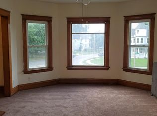 1909 60th St, Kenosha, WI 53140