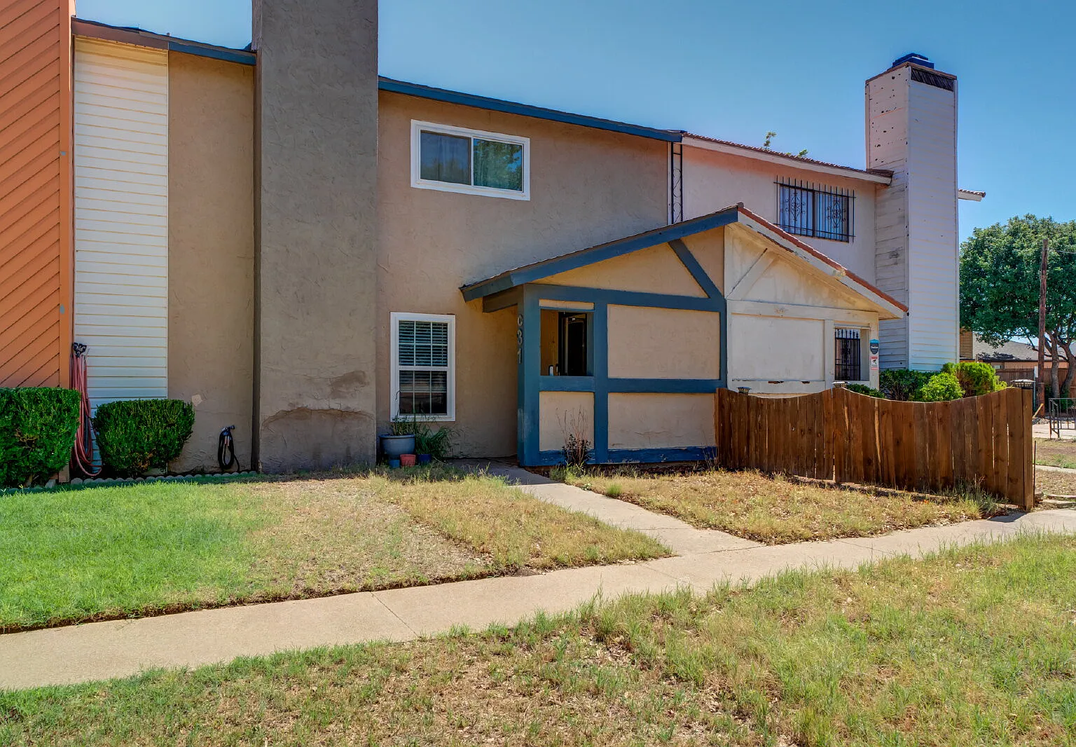 2 bed, 2.5 bath, 1519 sqft, $1,495 — Photo 1