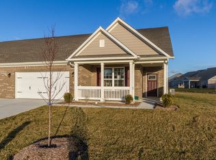 1176 Red Tail Ct, Greenwood, IN 46143