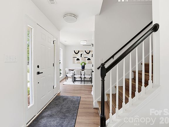 2nd image of 8106 Castlemaine Dr