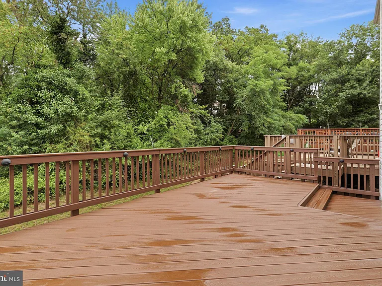 5279 Ballycastle Cir — Photo 30