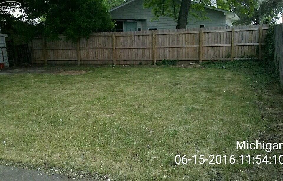 1st image of 32 E Mahan Ave