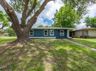 5638 Simsdale St, Houston, TX 77033