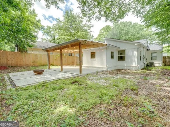 1074 Smith St SW, Atlanta, GA 30310