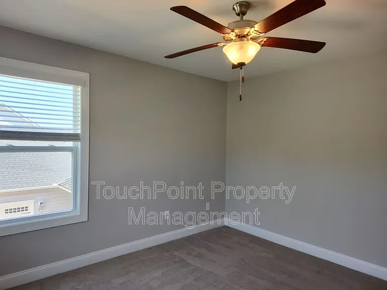170 Pine Eagle Dr — Photo 16
