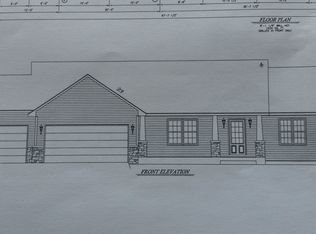 1329 Primrose Ln, Fond Du Lac, WI 54935