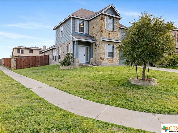 2nd image of 3418 Greyfriar Dr