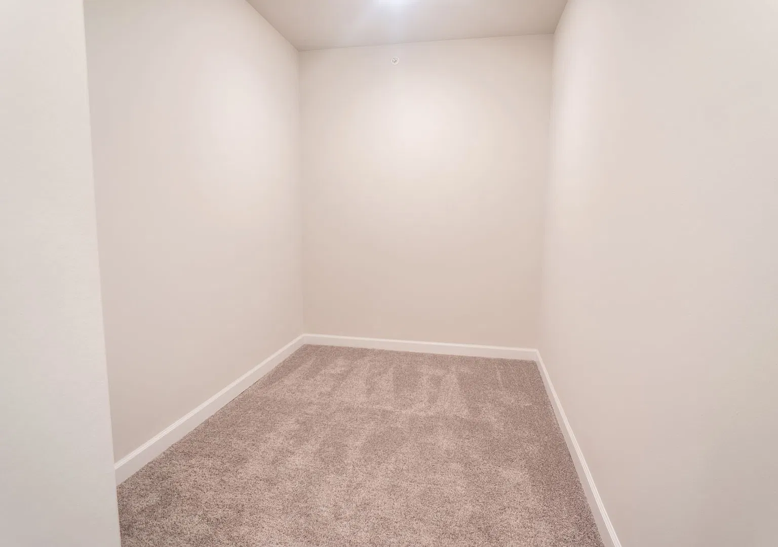 Weiskopf Lofts LLC — Photo 4