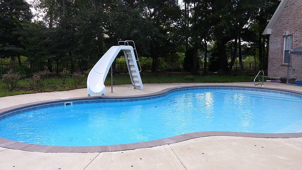2nd image of 30003 Rolling Meadows Rd