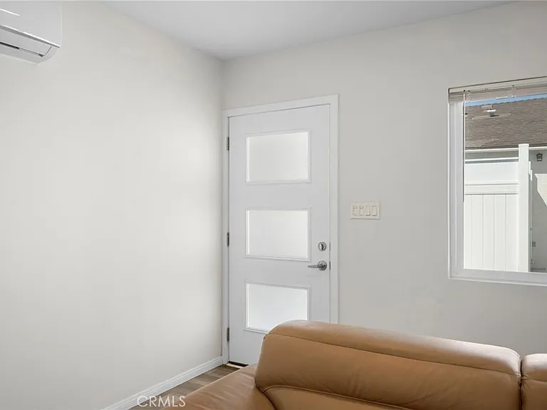 614 N 4th St — Photo 2