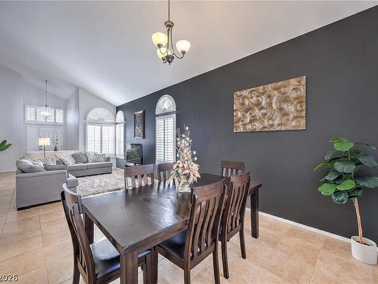 271 Sunshine Springs Ct — Photo 10