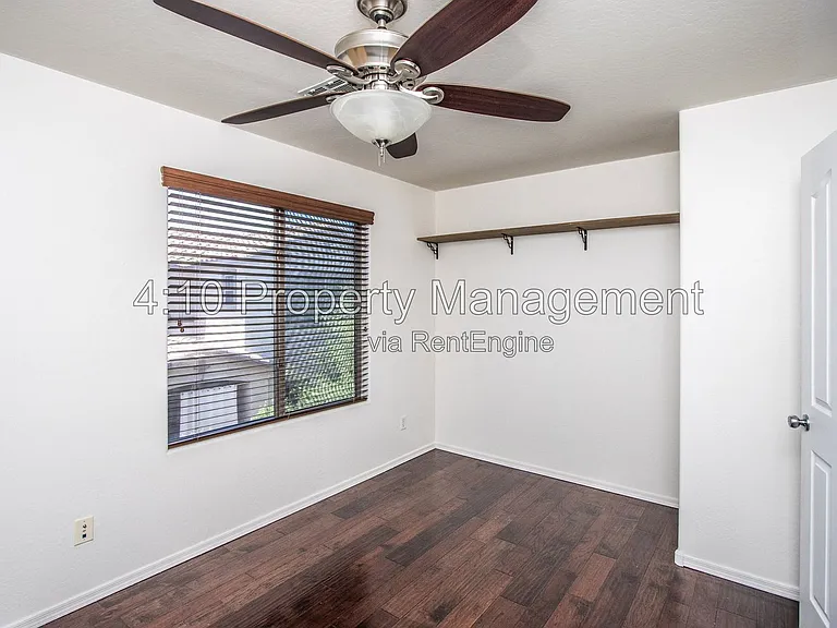 1161 E Boston St — Photo 20