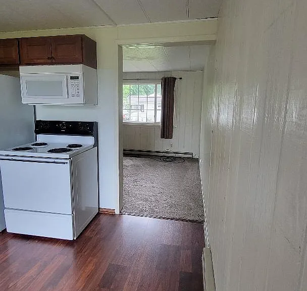 460 Lee Ave #460 — Photo 10