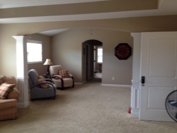 5th image of 62 New Castle Dr