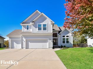 2324 SW Pheasant Trl, Lees Summit, MO 64082