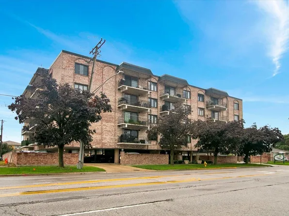 7525 W Lawrence Ave Unit 505, Harwood Heights, IL 60706