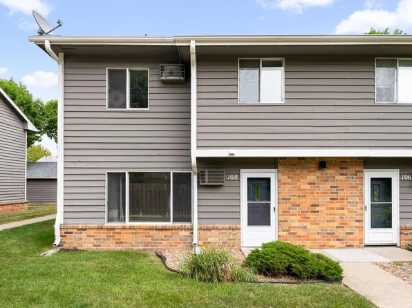 750 W Village Rd APT 108, Chanhassen, MN 55317