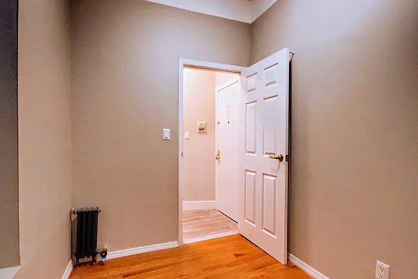 Rented by MetroNest | media 8