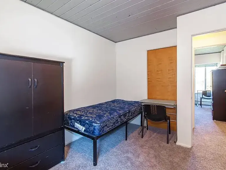 1224 Washtenaw Ct #10 — Photo 12