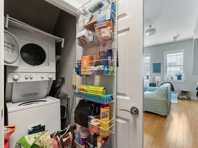 1226 N Calvert Street — Photo 12