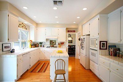 Gourmet Kitchen