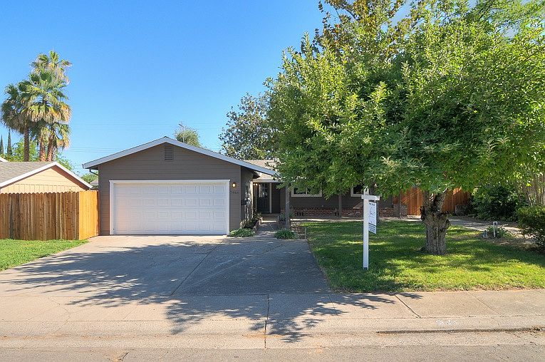 1st image of 7946 Amalfi Way