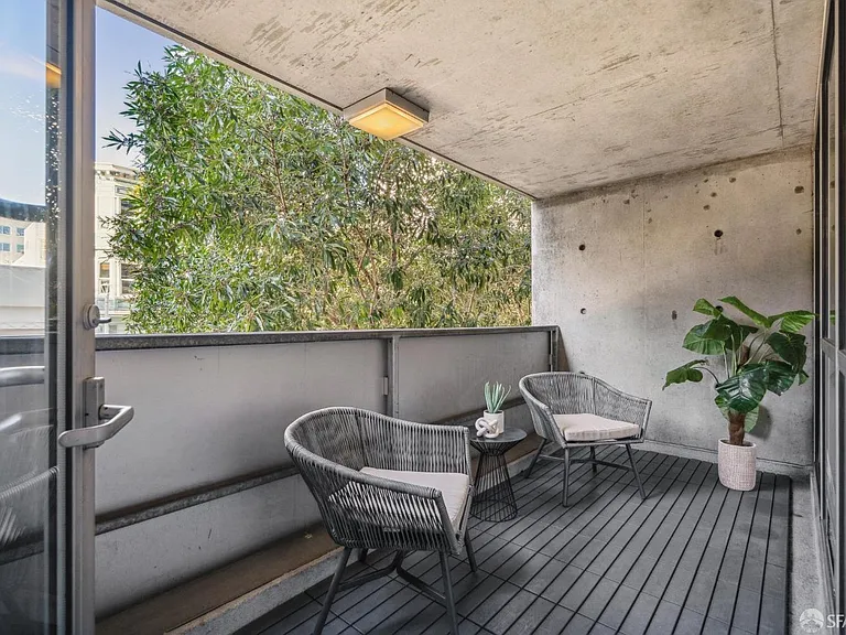 855 Folsom St #L-112 — Photo 25