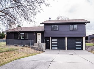 4011 Sun Rose Dr, Missoula, MT 59804