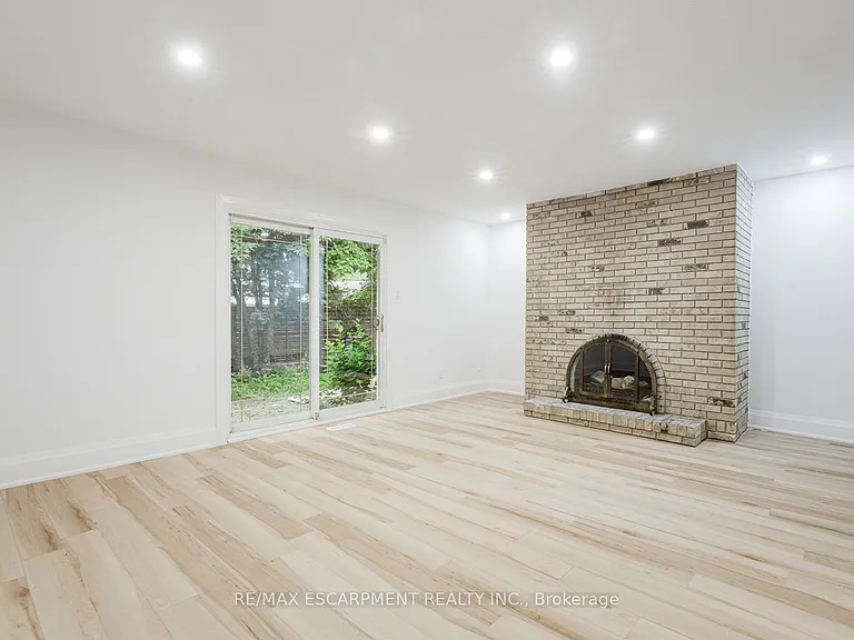 2104 Mississauga Rd — Photo 18