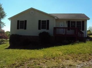 5992 Edgewood Dr, Dublin, VA 24084