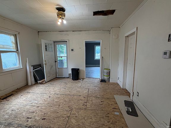 5th image of 310 Water St